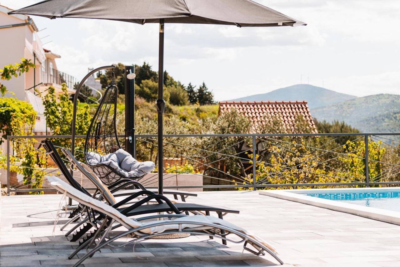 Guest House "The View" - With A Pool Donje Polje Exterior photo