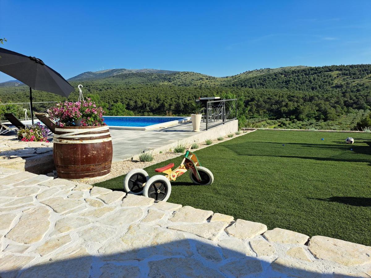 Guest House "The View" - With A Pool Donje Polje Exterior photo